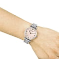 Emporio Armani Emporio Armani AR1779  наручные женские часы фото под углом.