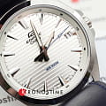 Casio EFV-140L-7A наручные мужские часы застежка крупным планом