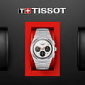 Tissot T1374271101100 наручные мужские часы застежка крупным планом