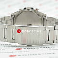 Casio EQB-1200D-1A наручные мужские часы застежка крупным планом