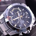 Casio Casio Edifice EFR-557CD-1A9 edifice японские мужские часы на браслете 18-каратное желтое золото боковой вид