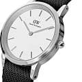 Оригинальные часы Daniel Wellington Daniel Wellington Iconic Black NATO DW00100677 кварцевые калибр механизма  общий вид