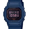 Casio Casio G-Shock DW-5600BBM-2 DW-5600 DW-5600BBM-2ER электронные мужские часы  черный циферблат, браслет пластик — вид спереди