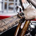 Aviator Aviator Douglas Day-Date V.3.20.2.146.4  наручные мужские часы фото под углом.