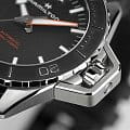 Оригинальные часы Hamilton Hamilton Khaki Navy Frogman Auto H77825330 механические калибр механизма h-10 общий вид