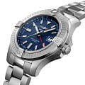 Breitling Breitling Avenger Automatic GMT 45 A32395101C1A1  наручные мужские часы фото под углом.
